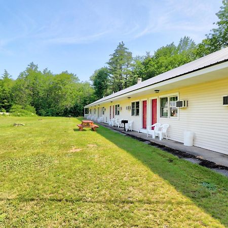 The Villager Motel Bartlett Exterior foto